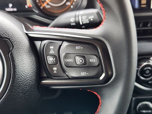 Certified 2024 Jeep Gladiator Rubicon AWD/4WD image 18