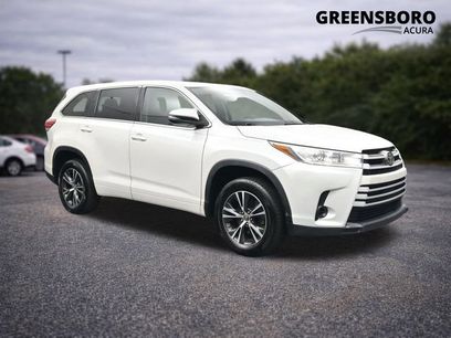 Used 2018 Toyota Highlander LE