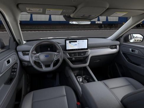 New 2026 Ford Explorer Active AWD/4WD image 9