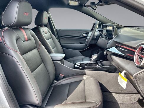 New 2026 Chevrolet Trax RS w/ Driver Confidence Package FWD image 33