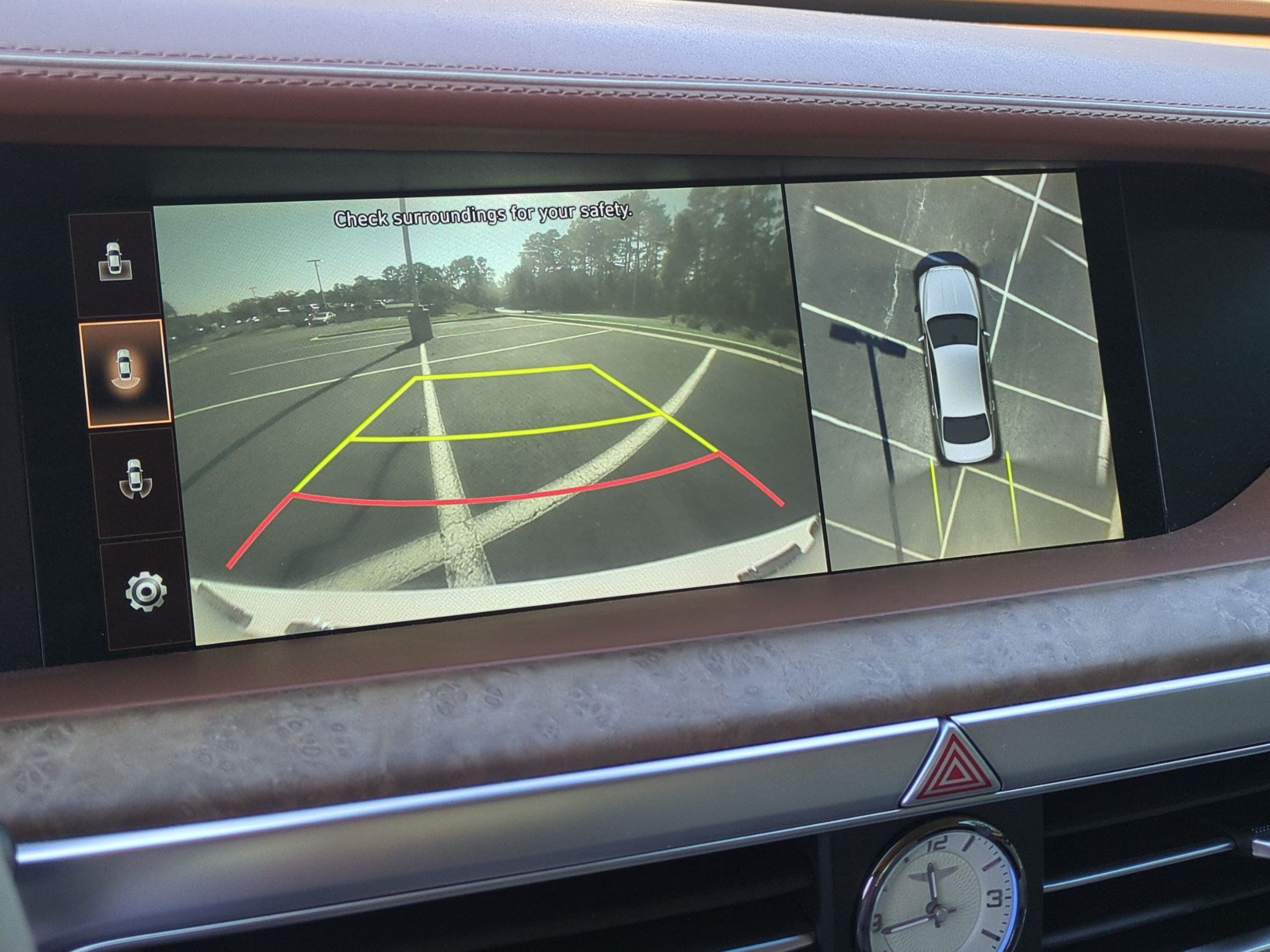 Used 2022 Genesis G90 5.0 Ultimate RWD image 24