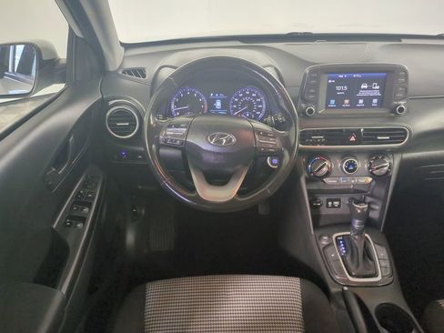 Used 2018 Hyundai Kona SEL w/ SEL Tech Package 02 FWD image 18