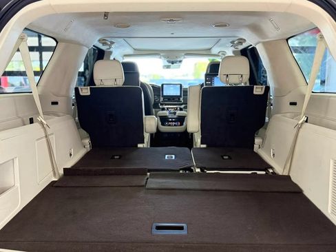 Used 2021 Lincoln Navigator L Black Label AWD/4WD image 23