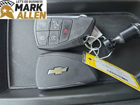 Used 2024 Chevrolet Silverado 1500 Custom image 34