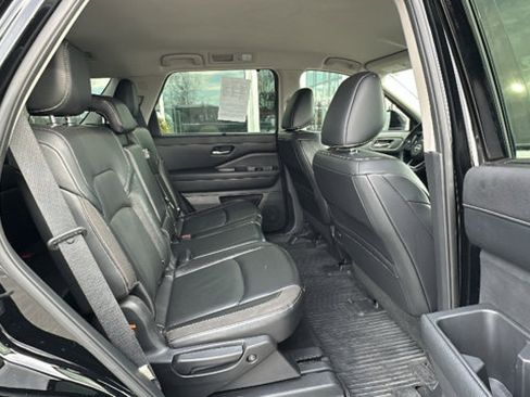 Certified 2022 Nissan Pathfinder SL image 24