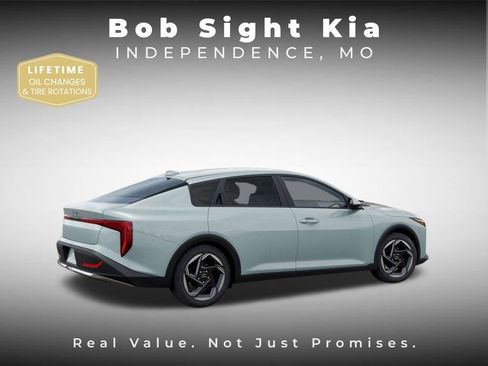 New 2026 Kia K4 EX image 6