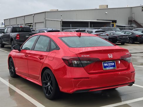 Certified 2025 Honda Civic Sport image 6