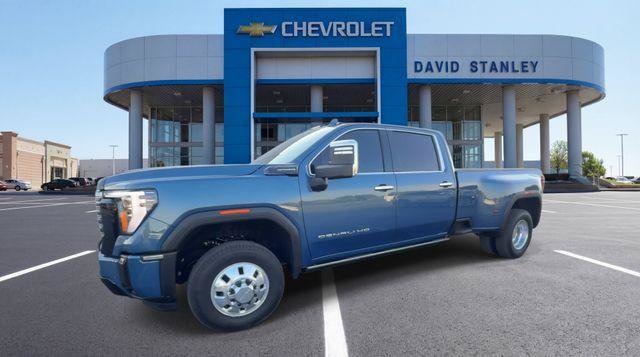 Used 2026 GMC Sierra 3500 Denali Ultimate AWD/4WD image 4