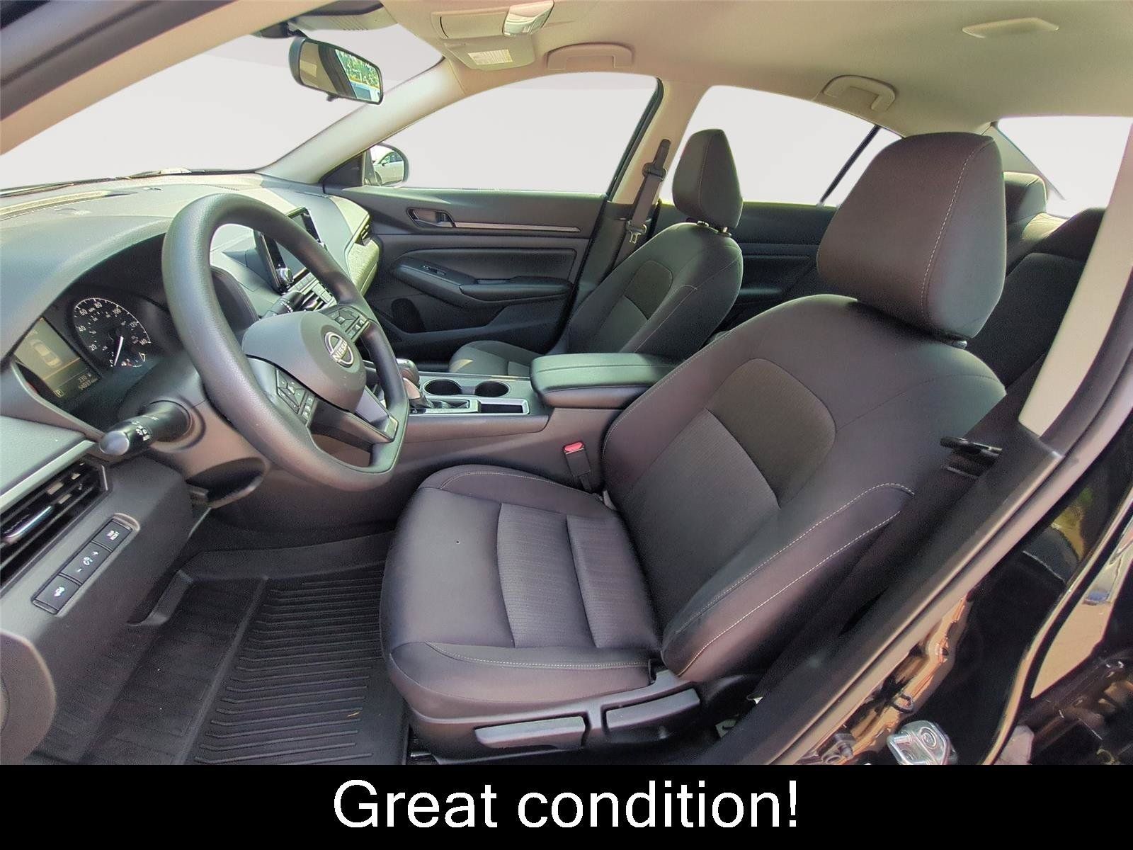 Used 2024 Nissan Altima 2.5 S FWD image 3