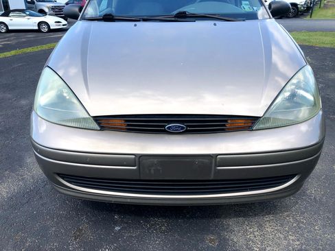 Used 2003 Ford Focus ZTW image 9