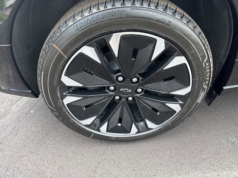 New 2025 Chevrolet Blazer EV RS image 29