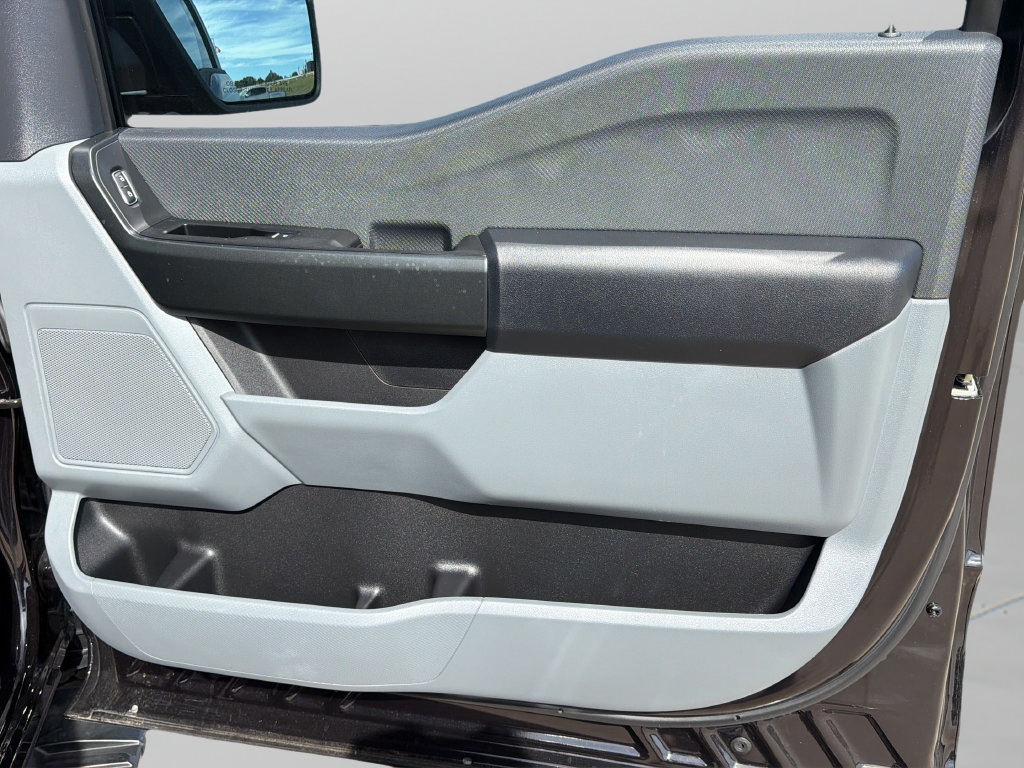 Used 2025 Ford F150 XL AWD/4WD image 9