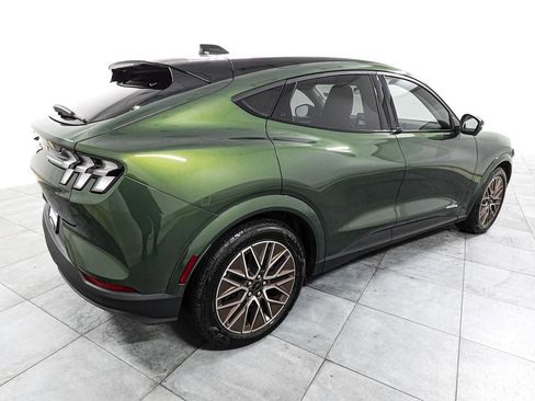 Used 2025 Ford Mustang Mach-E Premium AWD/4WD image 6