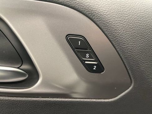 New 2026 Chrysler Pacifica Select AWD/4WD image 15