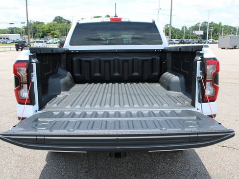 Used 2025 Ford Ranger XLT w/ FX4 Off-Road Package AWD/4WD image 19