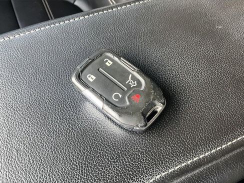 Used 2020 GMC Acadia Denali w/ Technology Package image 10