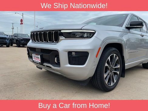 Used 2022 Jeep Grand Cherokee Overland AWD/4WD image 16