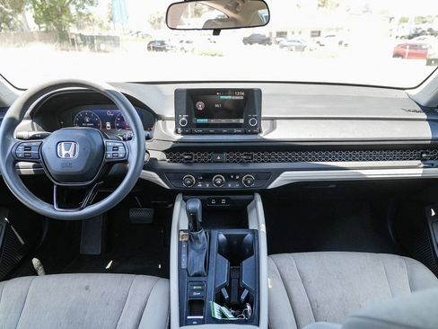 Used 2023 Honda Accord LX image 13