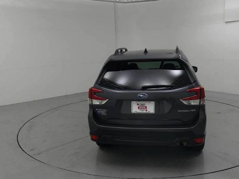 Certified 2024 Subaru Forester Premium AWD/4WD image 9