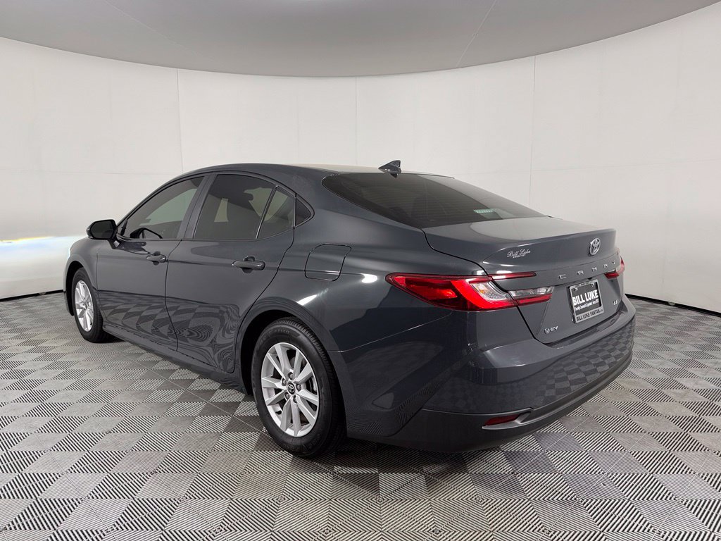Used 2026 Toyota Camry LE FWD image 9