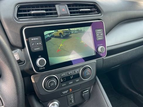 Used 2024 Nissan Leaf S FWD image 22