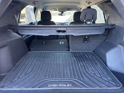 Used 2019 Chevrolet Equinox LT image 18