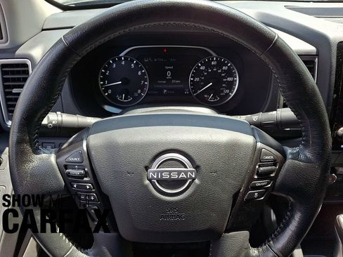 Used 2022 Nissan Frontier SV AWD/4WD image 19
