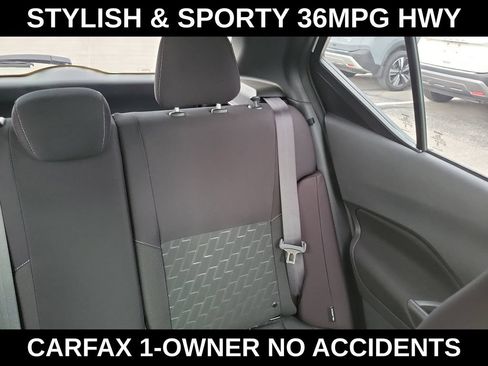 Used 2024 Nissan Kicks SV FWD image 9