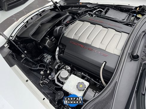 Used 2019 Chevrolet Corvette Stingray Coupe image 12