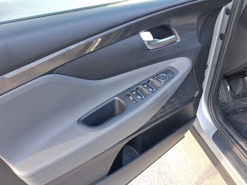 Used 2023 Hyundai Santa Fe SE FWD image 13