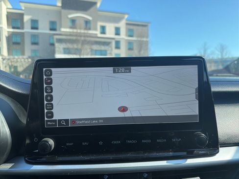 Used 2023 Kia Forte GT image 12