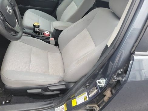 Used 2014 Toyota Corolla LE image 7