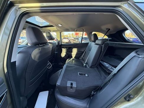 Used 2023 Subaru Outback Touring image 8