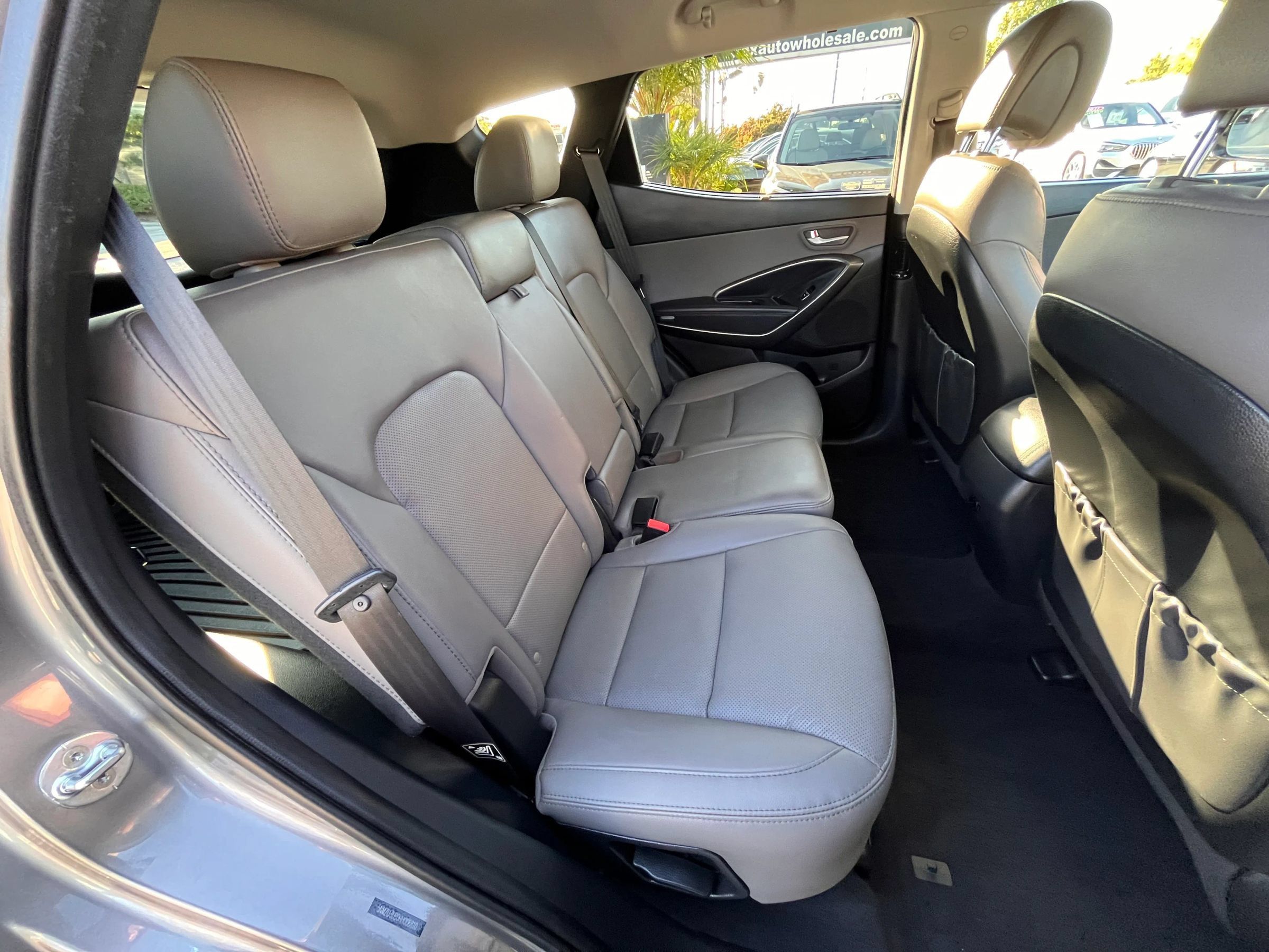 Used 2017 Hyundai Santa Fe Sport FWD image 16