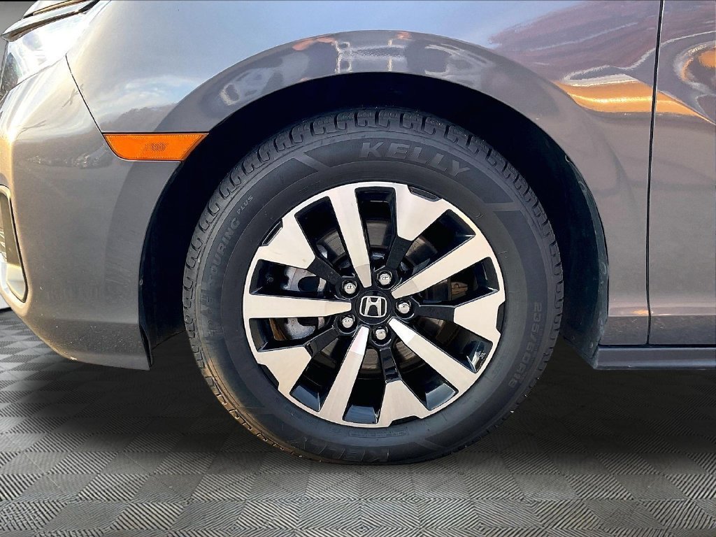 Used 2025 Honda Odyssey EX-L image 7