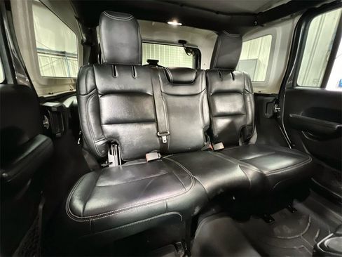Used 2021 Jeep Wrangler Unlimited Sport S image 22