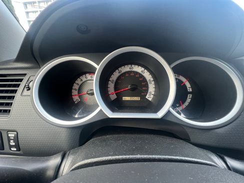 Used 2015 Toyota Tacoma 4x4 Access Cab V6 w/ TRD Off-Road Package image 16