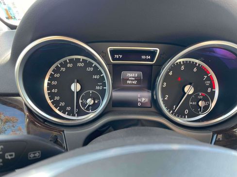 Used 2015 Mercedes-Benz ML 350 4MATIC image 10