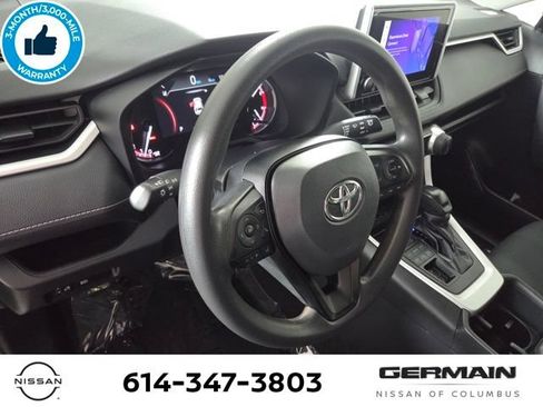 Used 2023 Toyota RAV4 LE AWD/4WD image 16