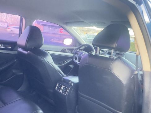 Used 2016 Nissan Maxima 3.5 SV image 26