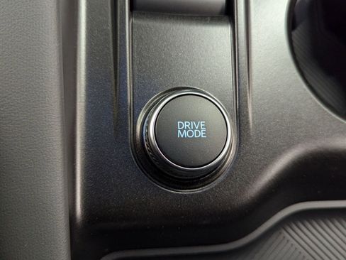 New 2026 Ford Explorer Active w/ Active Comfort Package image 29