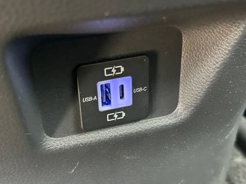 Used 2025 Toyota RAV4 LE FWD image 21