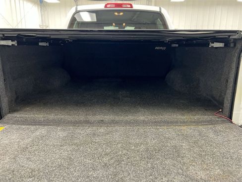 Used 2019 Toyota Tundra SR5 image 23