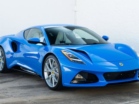 Used 2024 Lotus Emira First Edition image 7