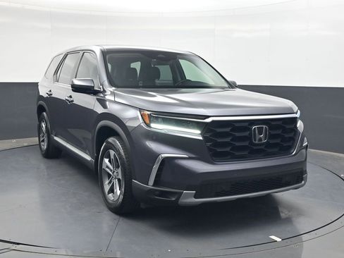 Certified 2025 Honda Pilot EX-L image 2