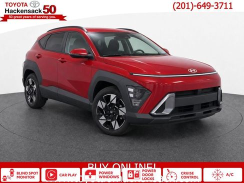 Used 2025 Hyundai Kona SEL FWD image 1