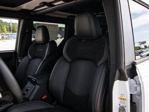 New 2025 Ford Bronco Raptor AWD/4WD image 25