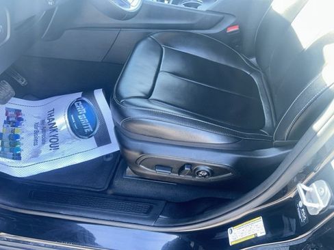 Used 2024 Jeep Grand Cherokee L Limited w/ Luxury Tech Group II image 11