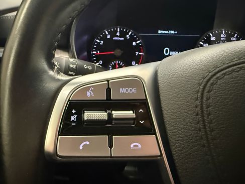 Used 2022 Kia Telluride EX w/ EX Premium Package FWD image 18