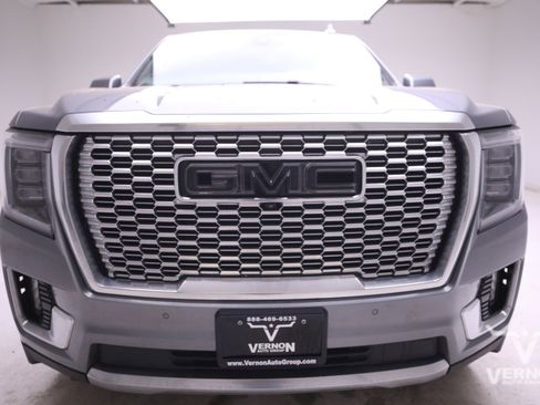 Used 2021 GMC Yukon Denali image 8